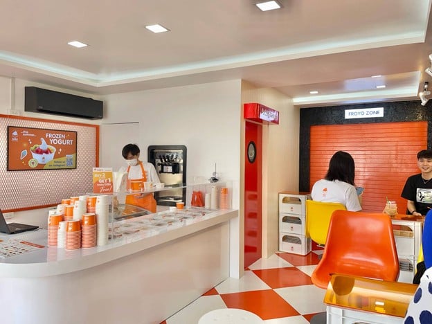 เมนูของร้าน bibi Frozen Yogurt Pattaya