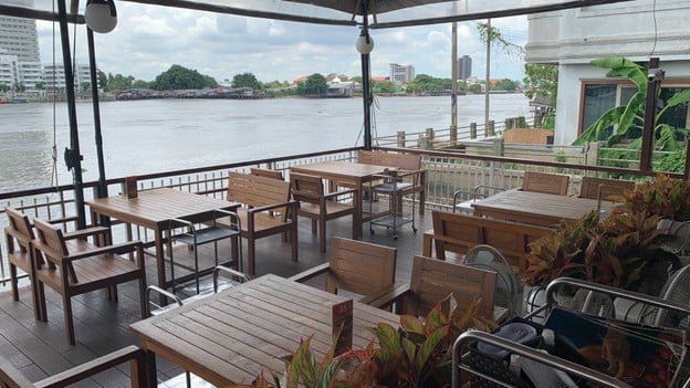 บ้านส้มตำ พระนั่งเกล้า