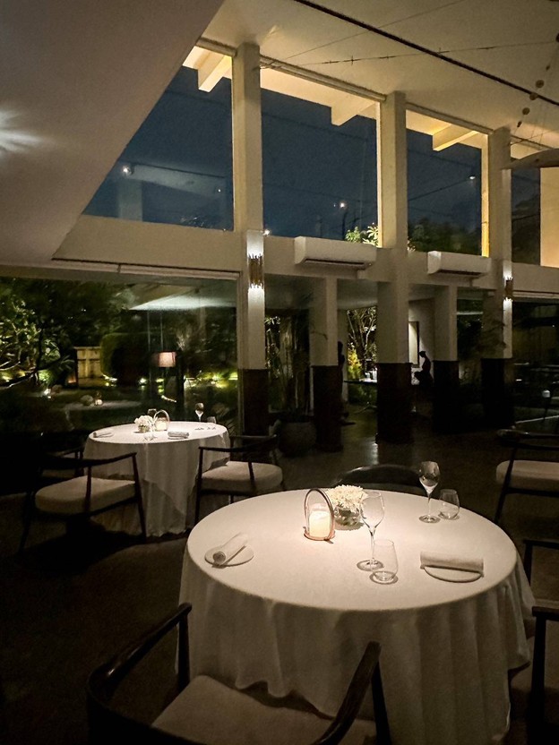 CLARA Restaurant