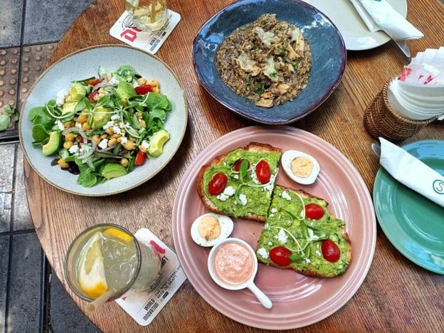 เมนูของร้าน Le Café des Stagiaires