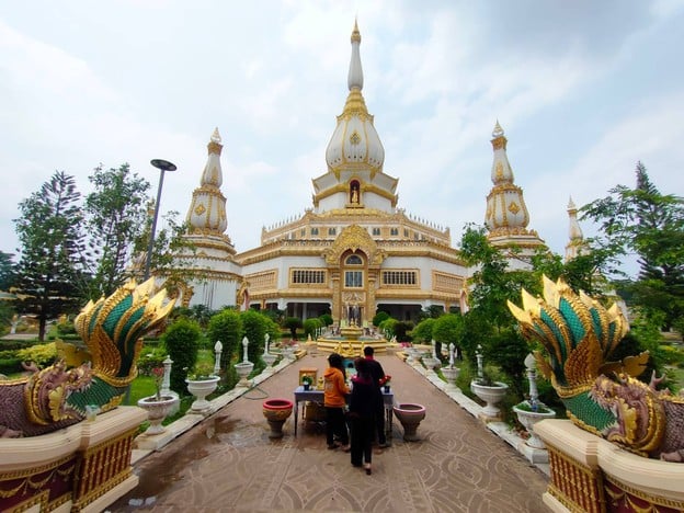 บรรยากาศ พระมหาเจดีย์ชัยมงคล