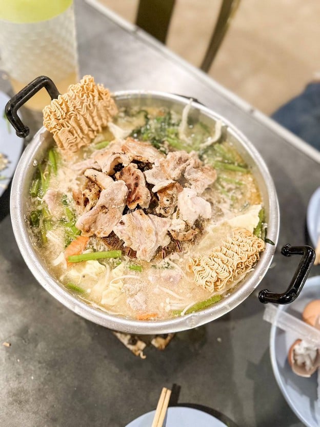 ณิชา หมูกระทะ เขาใหญ่ เขาใหญ่