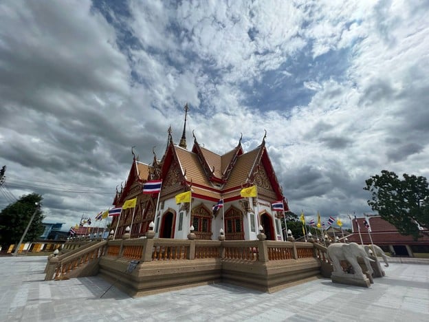 วัดสังกัสรัตนคีรี