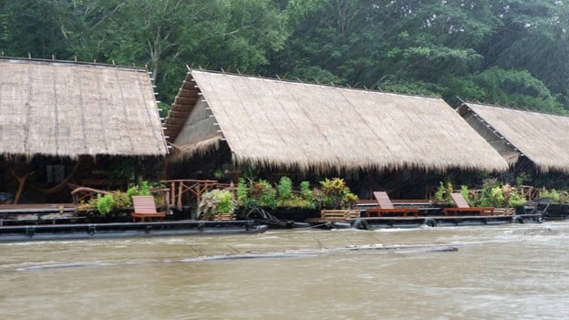 เรือนแพ ริเวอร์แคว จังเกิลราฟท์