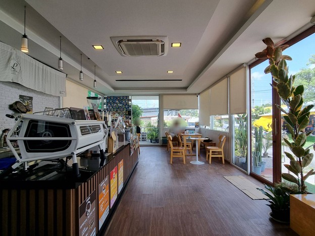 บรรยากาศ Lita cafe & Roaster  ลาดกระบัง