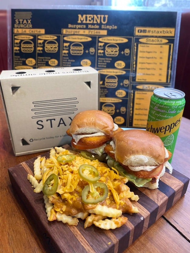 Stax Burger ห้วยขวาง