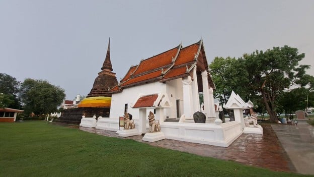 วัดตระพังทอง