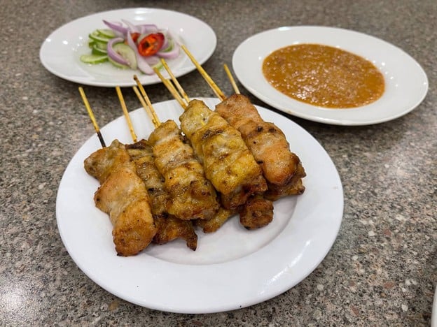 เรือนหยกสุกี้โบราณ หมูสะเต๊ะ อาหารจีน สุขสวัสดิ์30