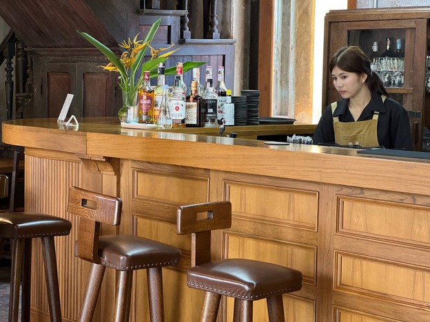 Udd Udomdetwat Café And Bistro