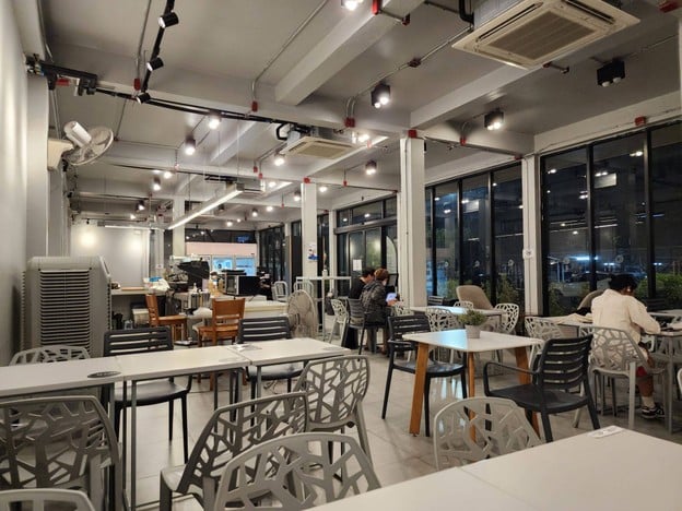 บรรยากาศ CLASS Cafe' ธรรมศาสตร์ เชียงราก 1