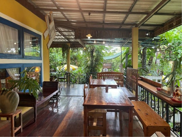 สุขเสมอ Coffee and Bakery House