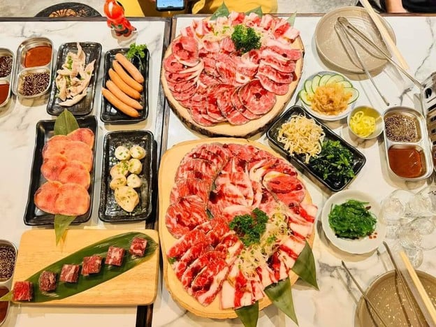 วังหลวง เนื้อย่าง บรรทัดทอง