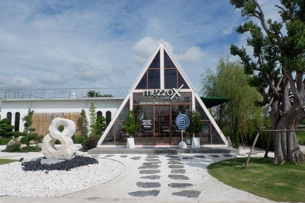 บรรยากาศ MezzoX Drip Cafe ยโสธร