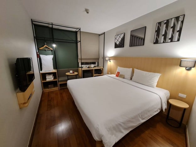 โรงแรมไอบิส กรุงเทพ สาทร