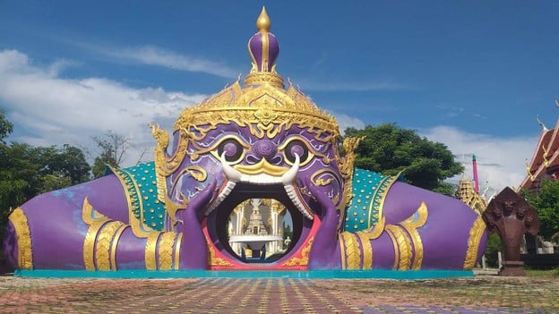 บรรยากาศ วัดคุ้งท่าเลา