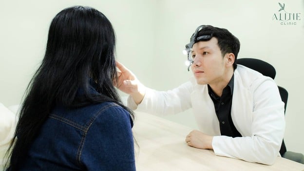 ALINE Clinic by หมอภูวิช ดึงหน้า เสริมจมูกโอเพ่น ตาสองชั้น โคราช