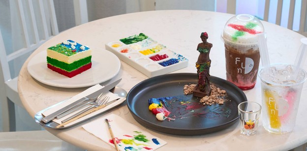 FUN Cafe Bangkok มหาพฤฒาราม