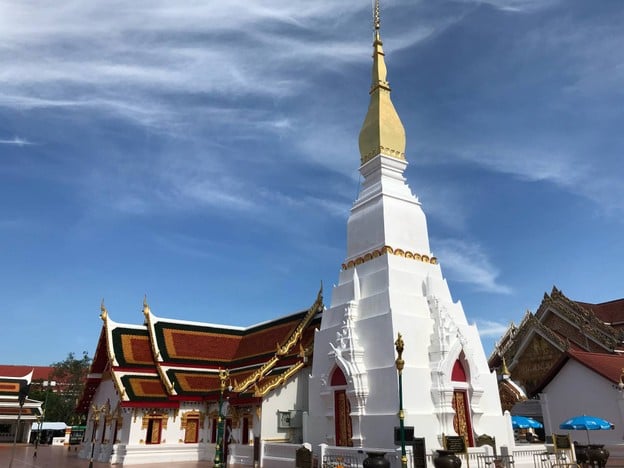 บรรยากาศ วัดพระธาตุเชิงชุมวรวิหาร