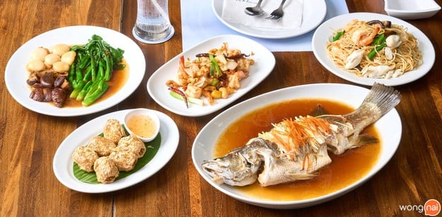 Laemcharoen Seafood เซ็นทรัลเวิลด์