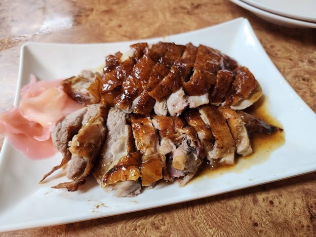 เมนูของร้าน ยิ่งกี่ เป็ดย่างฮ่องกง