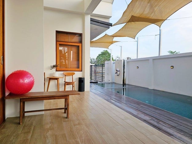 Chao Sam Ran Pool Villa