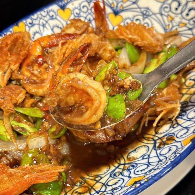 เรือนแม่หลุย ฟอร์จูน ทาวน์