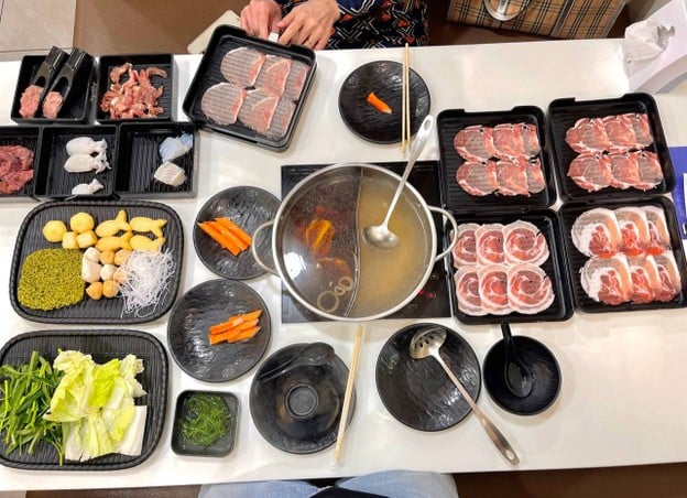 Namba Shabu (นัมบะ ชาบู) - บรรทัดทอง สามย่าน