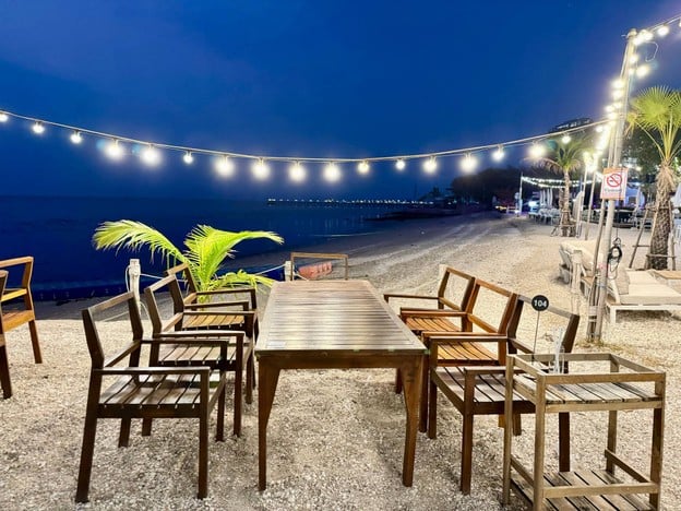 บรรยากาศ Seafood Club Bangsaen ซีฟู๊ดคลับ