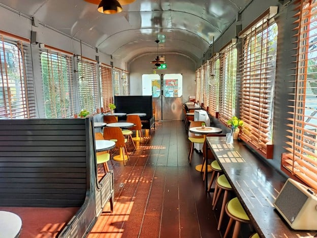 บรรยากาศ I Tim Station