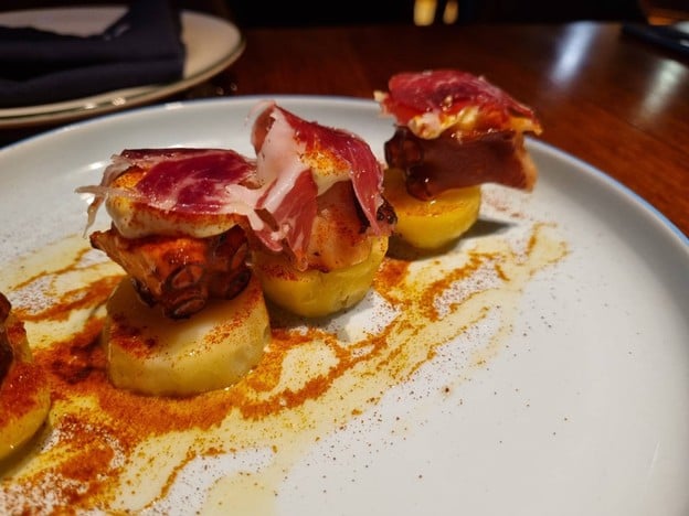 เมนูของร้าน El Willy Spanish Kitchen AMALUR