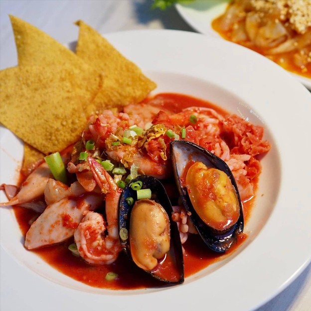 เมนูของร้าน Space Eatery สเปซ อีทเทอรี่ - รวมโชค
