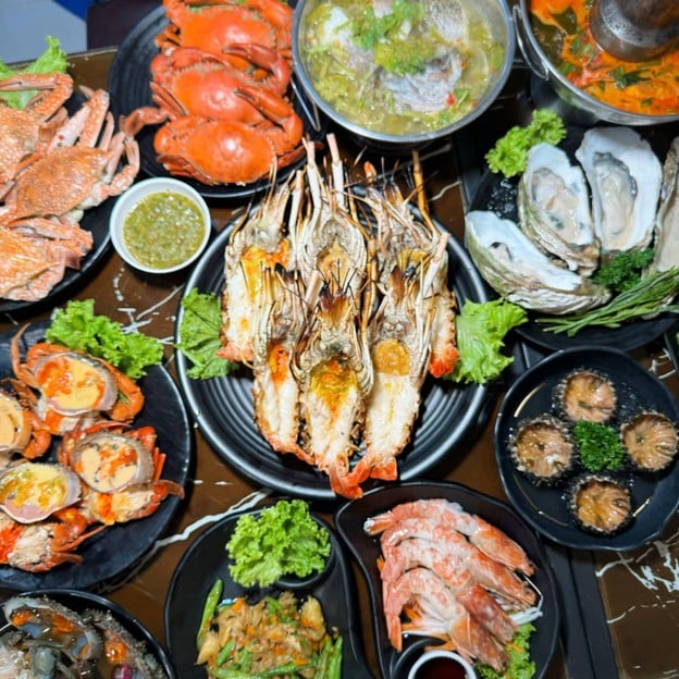 คุณนายทะเลดองใหม่ ในซอยจุฬา18! บรรทัดทอง