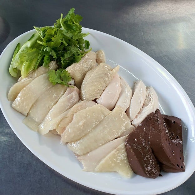 นิดข้าวมันไก่ตอน (ลาดพร้าว 122) นิดข้าวมันไก่ตอน