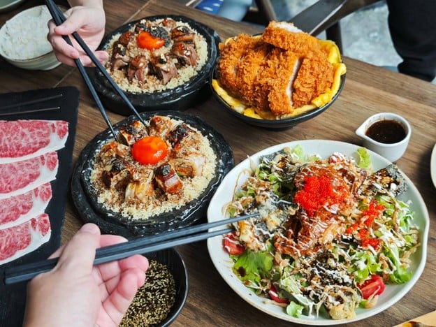 เมนูของร้าน Sushi Mori Gaysorn Village