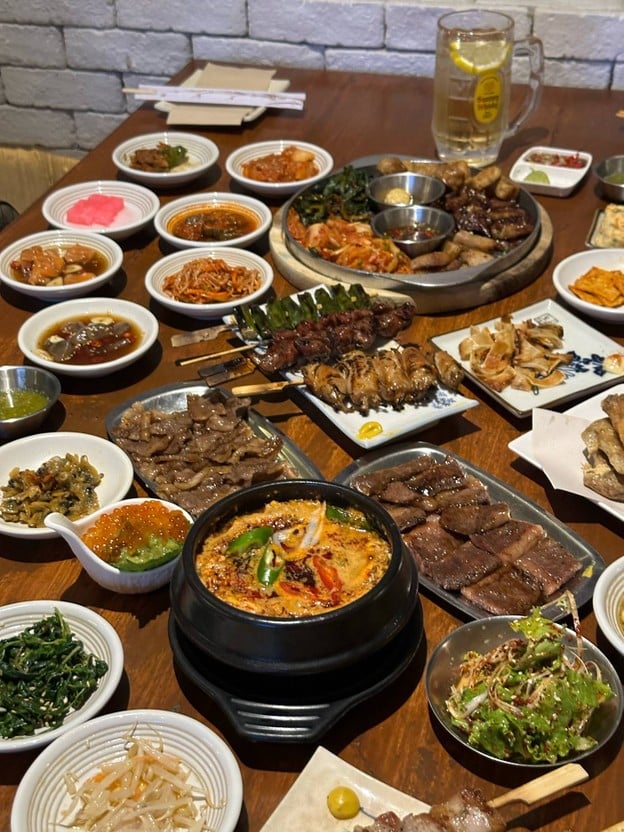 สุกี้เจได “สุกี้โบราณ หอมกระทะ ไม่อร่อยให้เตะ” BTS สนามเป้า bao bao Bar ชั้น 3