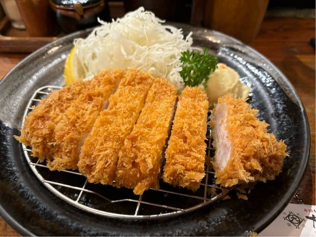 Katsushin (かつ真) สุรวงศ์