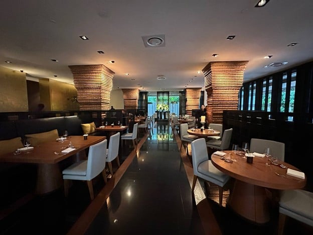 nahm โรงแรมโคโม เมโทรโพลิแทน กรุงเทพฯ