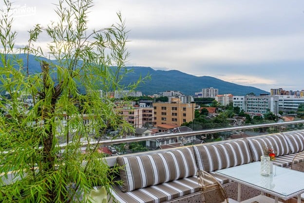 บรรยากาศ Moose Rooftop Wine Bar -