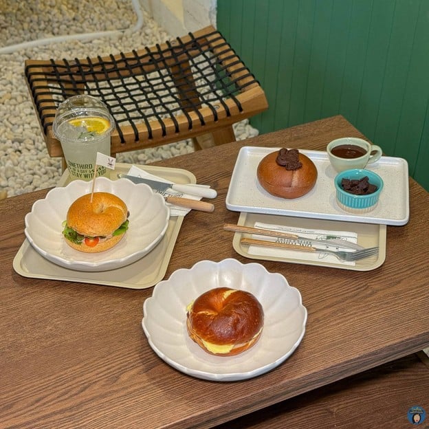 Onethird Bakehouse ลาซาล