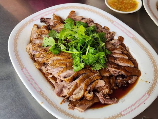 เมนูของร้าน อุไร ห่านพะโล้  ทรงวาด