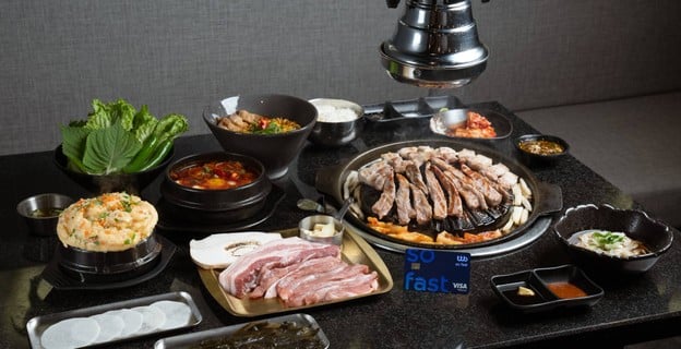 APG Grill Vanit Village
