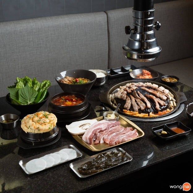 APG Grill Vanit Village