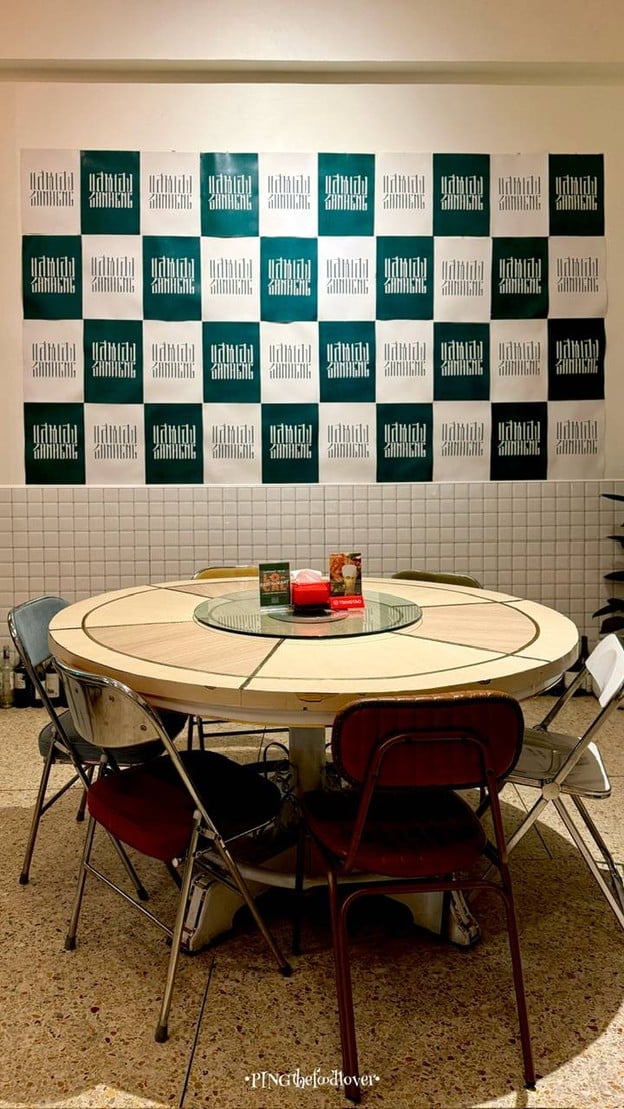 บรรยากาศ ร้านอาหารแสนเฮง