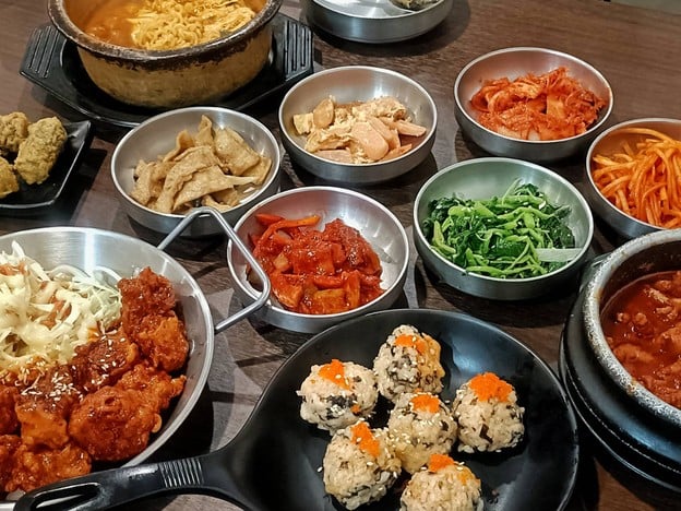 เมนูของร้าน SU RA KAN