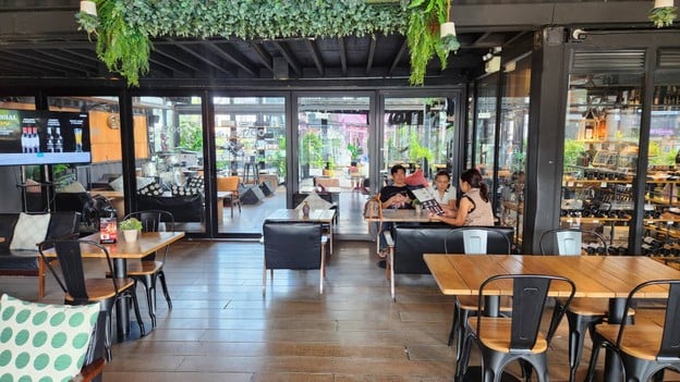 บรรยากาศ @1700 Terrace Bar & Restaurant โยธินพัฒนา 3