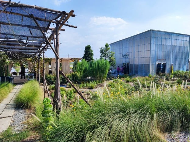 หน้าร้าน ละเมอร์ โฮมคราฟท์ คาเฟ่ แอนด์ อีทเทอรี่