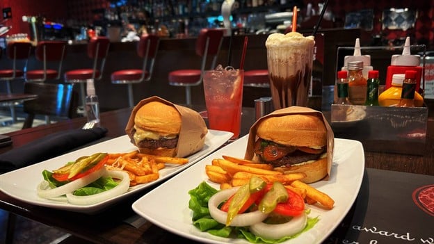 25 Degrees Bangkok สาทร