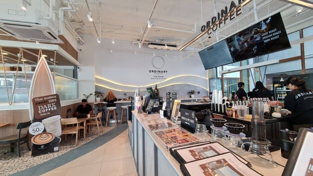 บรรยากาศ Ordinary Coffee X The Now