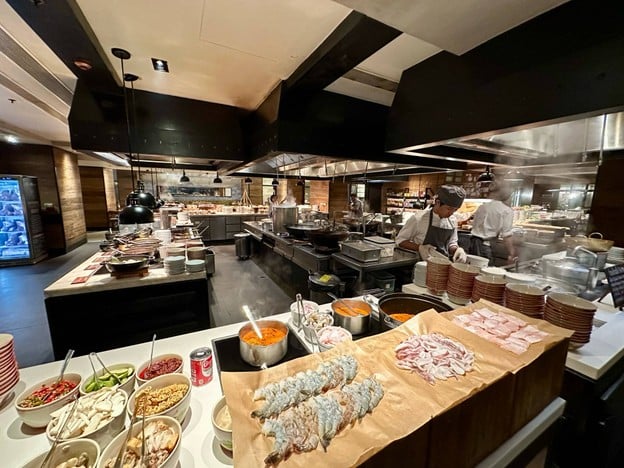 Goji Kitchen + Bar Bangkok Marriott Marquis Queen’s Park