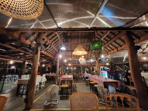 บรรยากาศ กิ๋นลำกิ๋นดี สันทราย